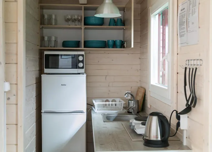 Glonek - Drewniany Nad Morzem W Rusinowie * Rusinowo (Slawno)